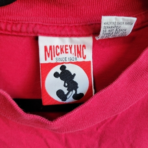 Disney Vintage Mickey INC. Mickey Mouse and Minnie Mouse Medium t-shirt - Picture 6 of 6